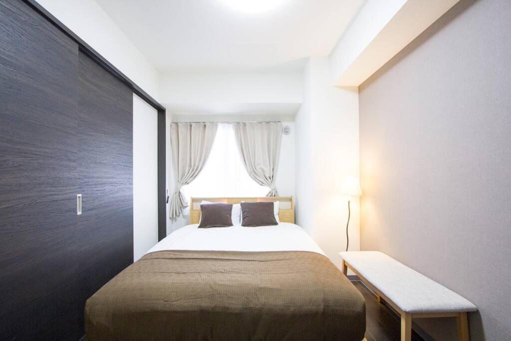 ようこそ札幌へ! 大通公園まで地下鉄10分 定員6名 Firetv完備 1階はセコマ Apartment Екстериор снимка