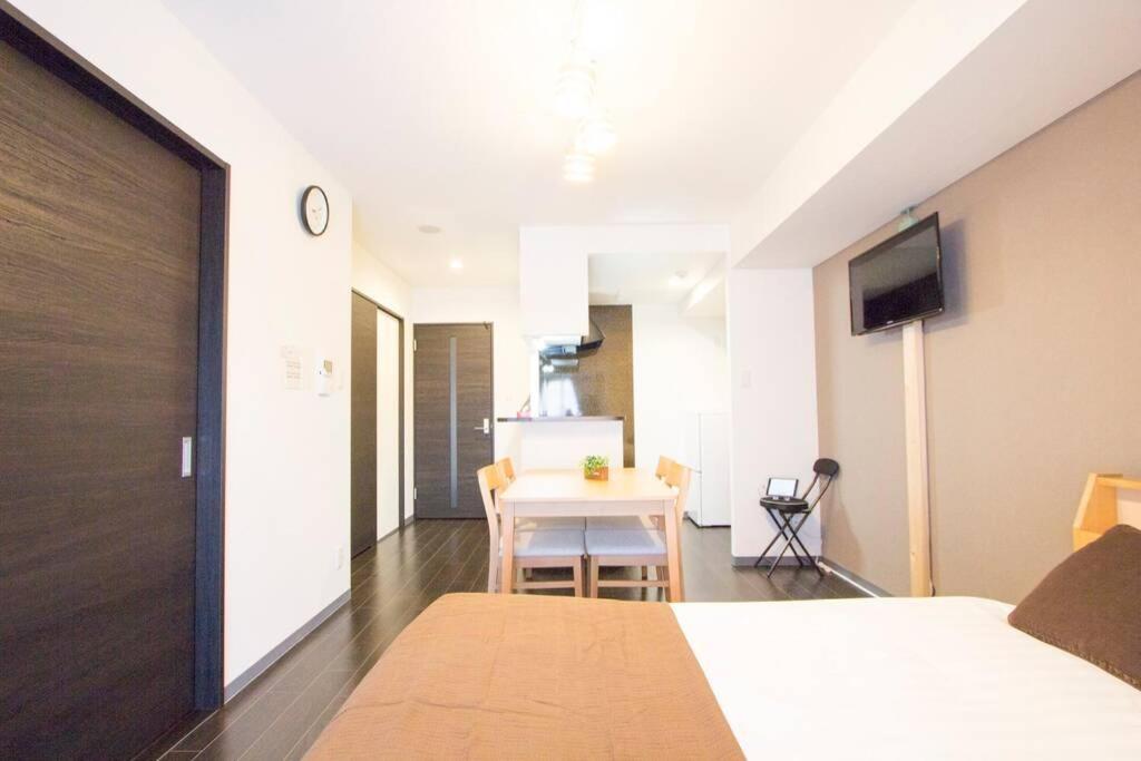 ようこそ札幌へ! 大通公園まで地下鉄10分 定員6名 Firetv完備 1階はセコマ Apartment Екстериор снимка