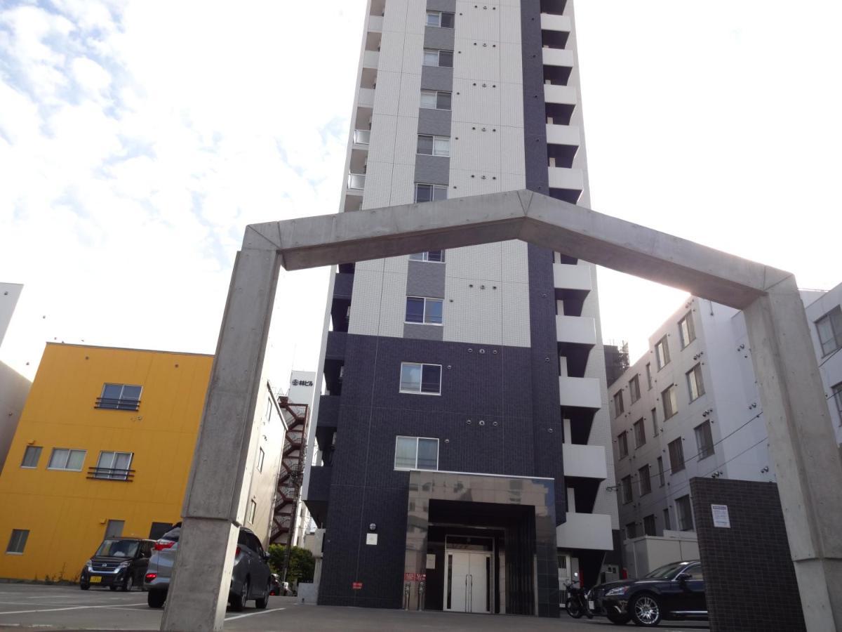 ようこそ札幌へ! 大通公園まで地下鉄10分 定員6名 Firetv完備 1階はセコマ Apartment Екстериор снимка